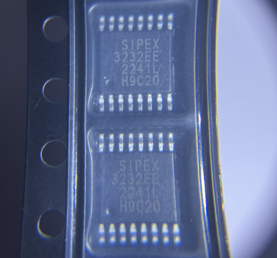 SP3232EEY-L/TR
